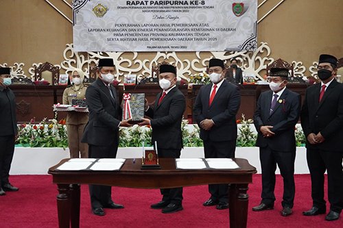 Kalteng Terima LHP dengan Predikat WTP 1 15 Kalteng HL Penyerahan LHP untuk provinsi Kalteng 1
