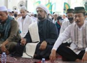 Wawali dan sekda shalat Ied di Masjid Agung Al Munawwarah