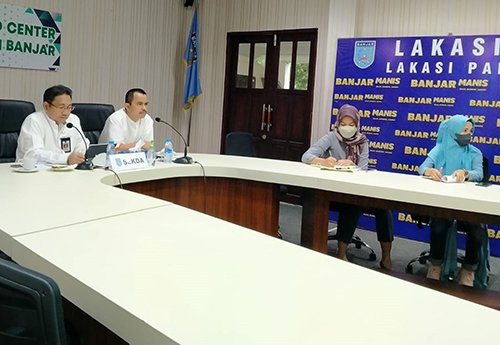 Hal 16 4 KLm Martapura Rapat Persiapan