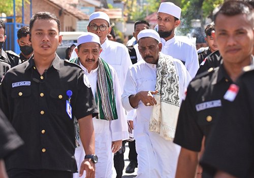 Hal 16 4 KLm Martapura Undangan Haul 1