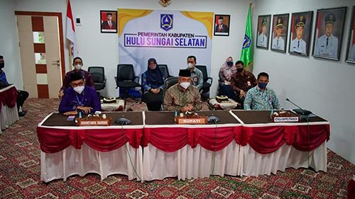 hal 12 HSS 1 3 klm 1