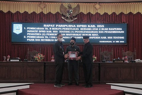 Pertama di Kalsel, Perda Adat HSS Ditetapkan 1 hal 12 HSS 1 3 klm 17