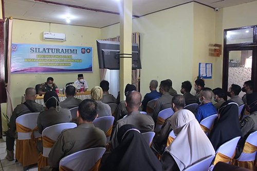 hal 12 HSS 1 3 klm 8