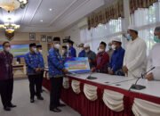 Ratusan Anak Panti Asuhan dan LKSA di HSS Diberi Bantuan 17 Ratusan Anak Panti Asuhan dan LKSA di HSS Diberi Bantuan