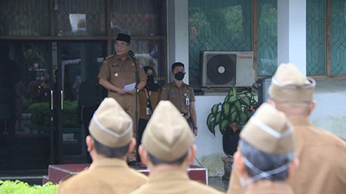 Pemkab HSS Apel Pertama Masuk Kerja 1 hal 12 HSS 3 klm 3