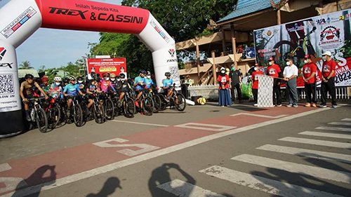 Gowes Tilas Peringati HUT Proklamasi 17 Mei di HSS 1 hal 12 HSS 3 klm 9