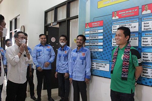 KONI Tempati `Kantor Baru’ di Komplek Tugu Maritam 1 hal 2 Bal 3 klm 11