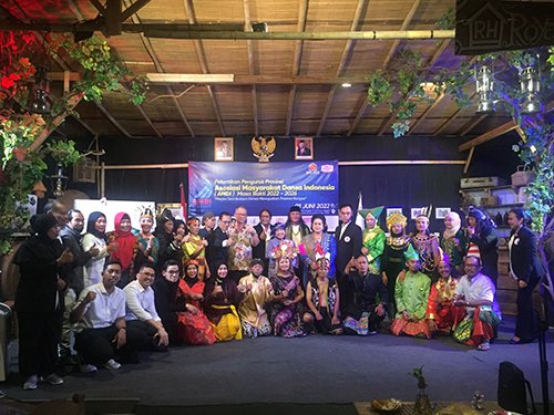 Geman Yusuf Jadi Pendiri dan Dewan Pembina AMDI Pusat 1 13 3klm amdi pusat jpg 1