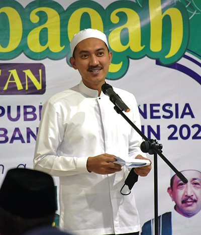 Bupati Sesalkan Hiburan di Penutupan MTQ 1 Hal 10 1 KLM Bupati Saidi Mansyur 1