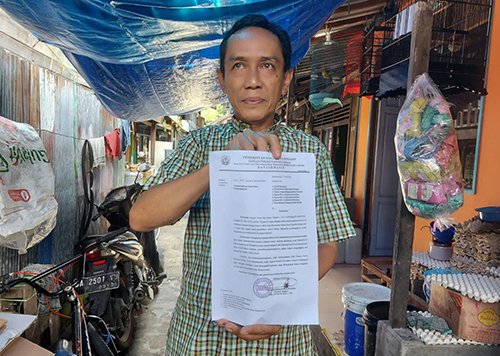 Tetap Santai Meski Dapat Surat Pembongkaran 1 Hal 10 2 Klm Surat Pembongkaran 1