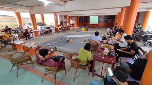 Hal 10 3 Klm PWI Nobar