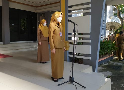 Hal 16 35 KLm Martapura Pimpin apel