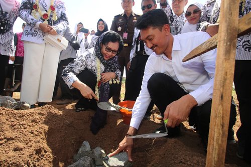 Hal 16 4 KLm Martapura Batu pertama 1