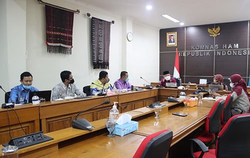 Hal 9 4 Klm Komanas RI