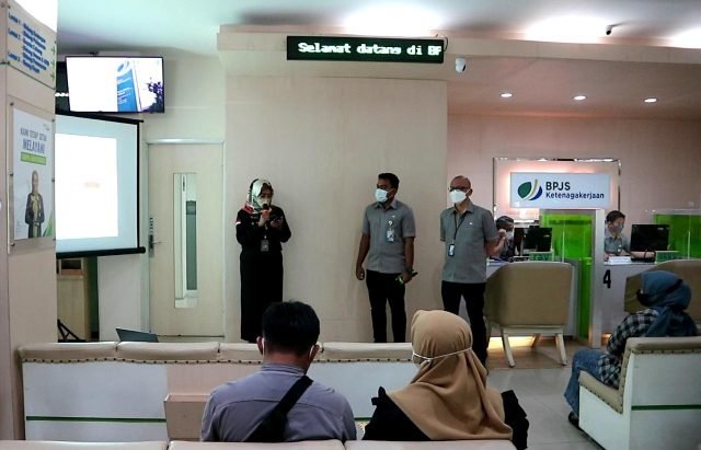 BPJAMSOSTEK Banjarmasin Sampaikan Budaya Integritas Anti Korupsi kepada Peserta 1 IMG 20220607 WA0028 scaled