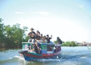 Gekrafs Gelar Susur Sungai dan Kunjungi Objek Wisata