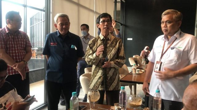 OJK Minta Bank Kalsel Siapkan Strategi Tekan Pergerakan Pinjol Ilegal 1 IMG 20220630 WA0010 scaled