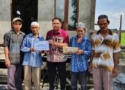 Lagi, Bank Kalsel Bantu Pembangunan Musholla Nurul Hayat Aluh-Aluh