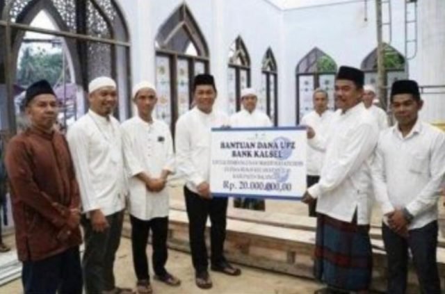 UPZ Bank Kalsel Bantu Dana Pembangunan Masjid Hayatuddin Desa Hukai 1 IMG 20220628 213353 scaled
