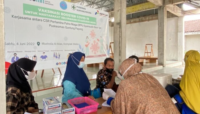 Pertamina Gelar Vaksinasi Booster Gratis kepada Warga Sekitar Bandara Syamsudin Noor