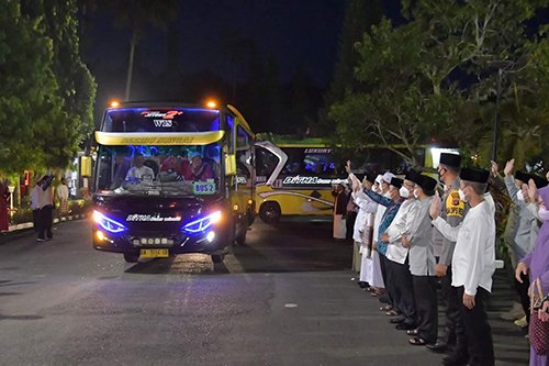 hal 12 HSS 1 3 klm 12