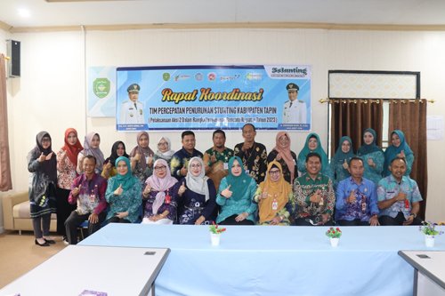 Urun Rembuk Rencana Aksi Percepatan Penurunan Stunting 1 hal 12 Tapin 25 klm 1