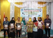 Hj Fatma Idianan Sayed Jafar Gelar Perpisahan Siswa Paket C