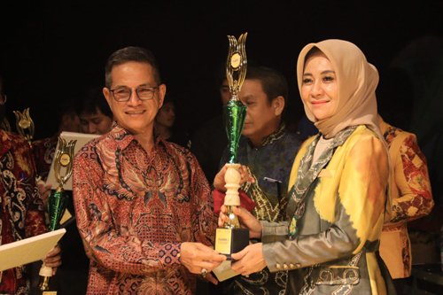 Sekda Tutup Expo Kotabaru Tahun 2022 1 hal 16 K Baru 3 klm 7