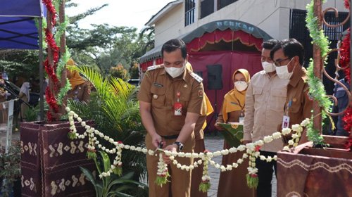 Presentasi Pencar Kerja Naik 1.6% Pemko Banjarbaru Gelar Job Fair 2022 1 Hal 10 3 KLm BJb 1 8