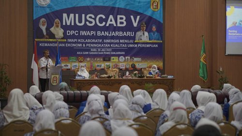 Reorganisasi Ikatan Wanita Pengusaha Indonesia 1 Hal 10 3 KLm BJb 1 9