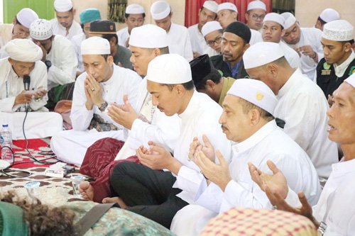 Hal 16 4 KLm Martapura Hadiri haul 1