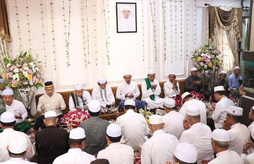 Bupati Hadiri Haul Pertama Guru Khalil 1 Hal 16 4 KLm Martapura Hadiri haul