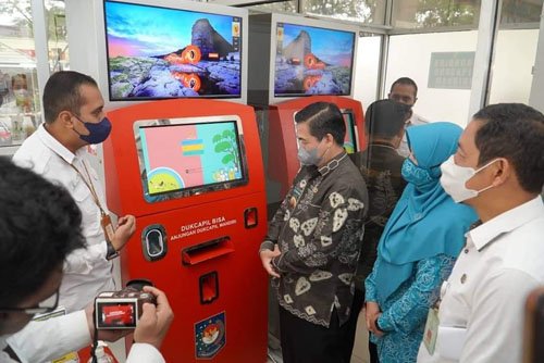 Tak Optimal Cetak KTP, Disdukcapil Bakal Ubah Setting ADM 1 Hal 9 3 KLM ADM