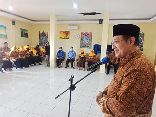 Hal 9 3 KLm Wredatama