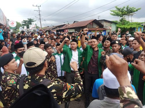 Pedagang Batuah Minta Wali Kota Buka Dialog 1 Hal 9 3 Klm Dialog