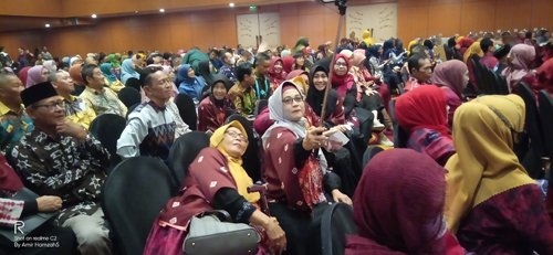 IKA Fakultas Hukum ULM Reuni Akbar 1 Hal 9 3 Klm Reuni akabr1