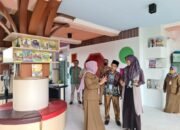Dispersip Terima Kunjungan Wakil Rektor Uniska 18 Dispersip Terima Kunjungan Wakil Rektor Uniska