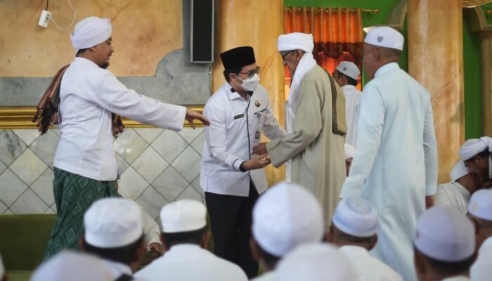 Bupati HST Hadiri Haul KH Mahfudz Amin yang Ke-28