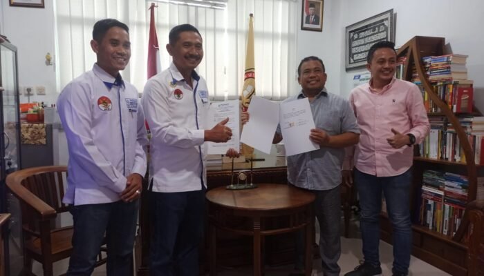 STIH Sultan Adam Teken MoU PKPA bersama DPC Peradi Banjarmasin