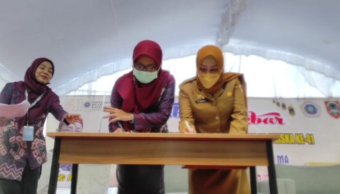 Penulis Ayat Ayat Cinta Hadiri Peringatan Tahun Baru Islam di Uniska MAB