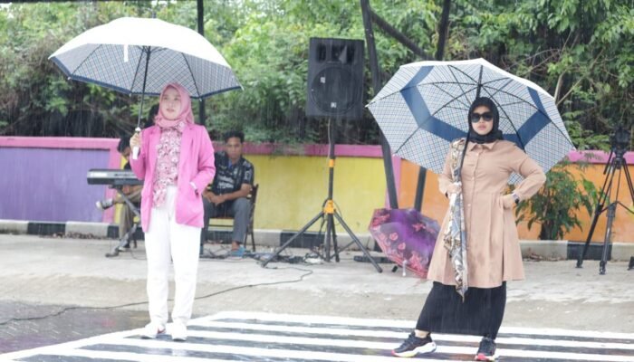 Dispersip Kalsel Fasilitasi Pemuda Berekspresi Melalui Pagelaran Fashion Week