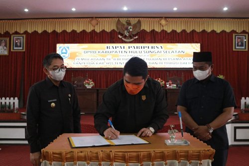 hal 12 HSS 1 3 klm 21