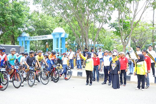 hal 12 Tapin 35 klm 17