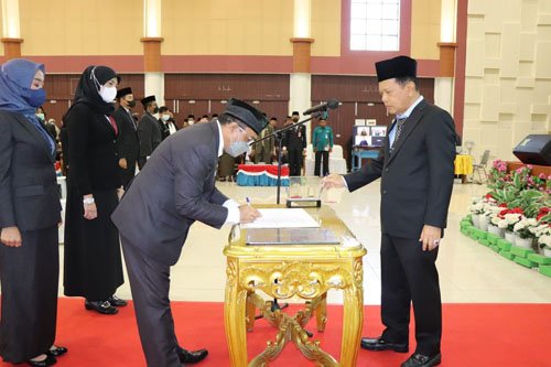 Penjabat Baru Buat Program Kerja 100 Hari 1 hal 12 Tapin 35 klm 6