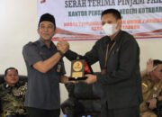 Penyerahan Gedung Pinjam Pakai untuk Bawaslu Kotabaru