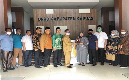 16 Foto kapuas 10