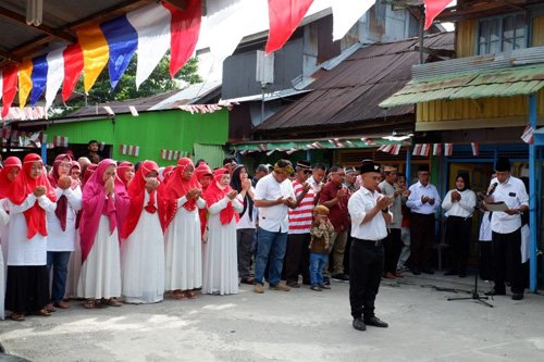 Warga Kampung Batuah Berikrar Sama NKRI Harga Mati 1 Hal 9 3 KLm Kampung Batuah