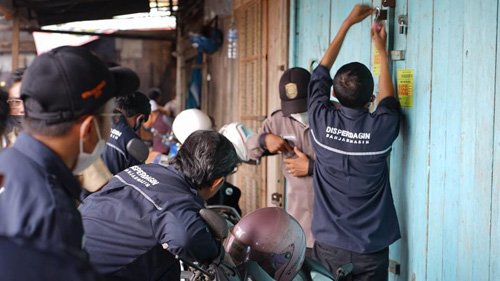 Penertiban Retribusi Pasar Dorong Peningkatan PAD Kota Banjarmasin 1 Hal 9 3 KLm Kontrak 1 6