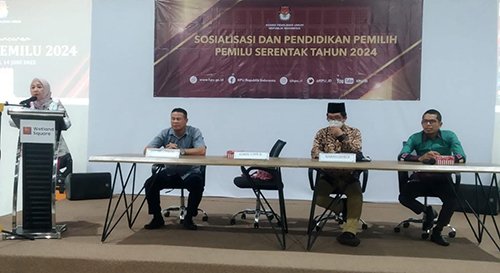 Hal 9 3 Klm Sosialisasi Pemilih Muda