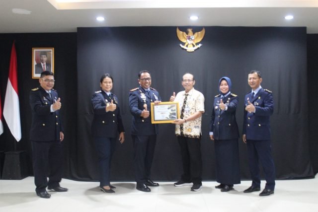 Kanwil Kemenkumham Kalsel Borong 9 Penghargaan dari KPPN 1 IMG 20220819 WA0039 scaled